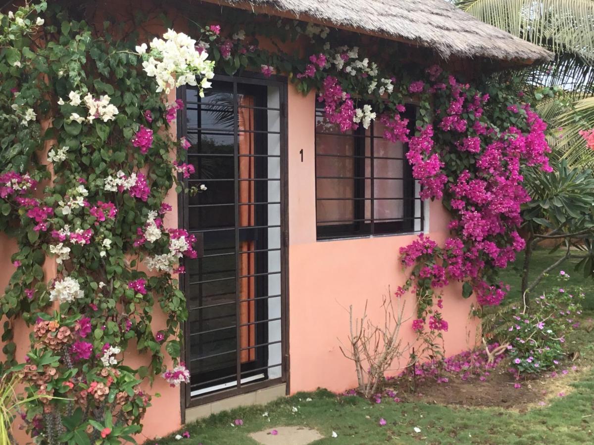 Terra Lodge Senegal M'Bour Eksteriør billede